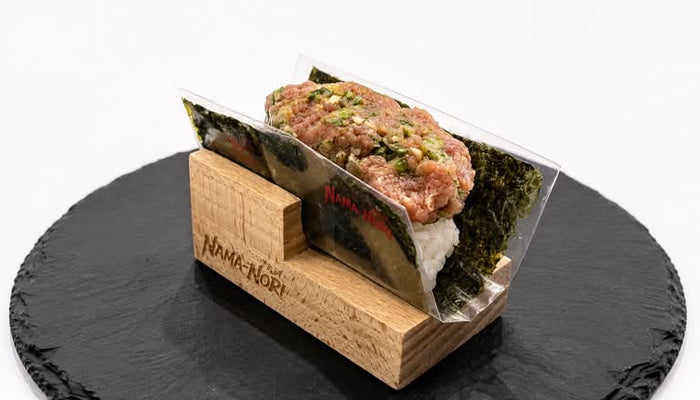 Spicy Akami Handroll